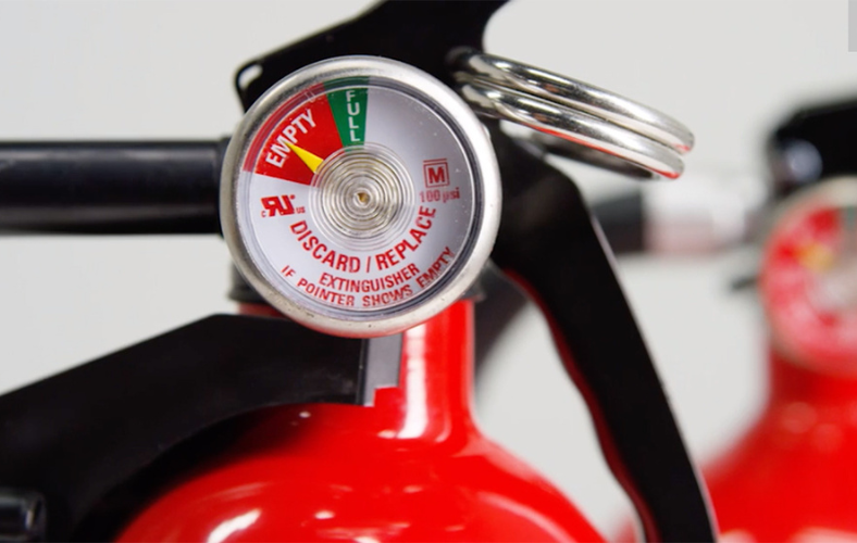 Fire extinguisher meter